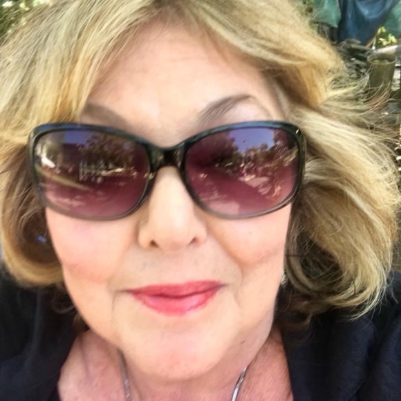 Meet your Posher, Penny - Picture 1 of 1